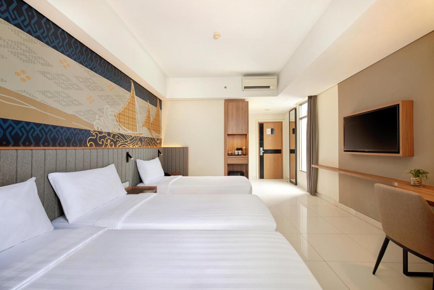 Aston Inn Pantai Losari ماكاسار المظهر الخارجي الصورة