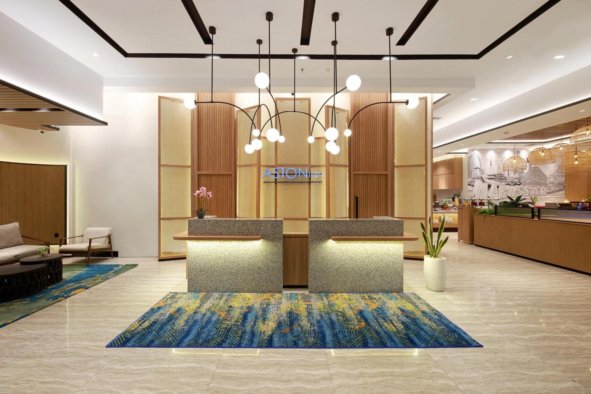 Aston Inn Pantai Losari ماكاسار المظهر الخارجي الصورة