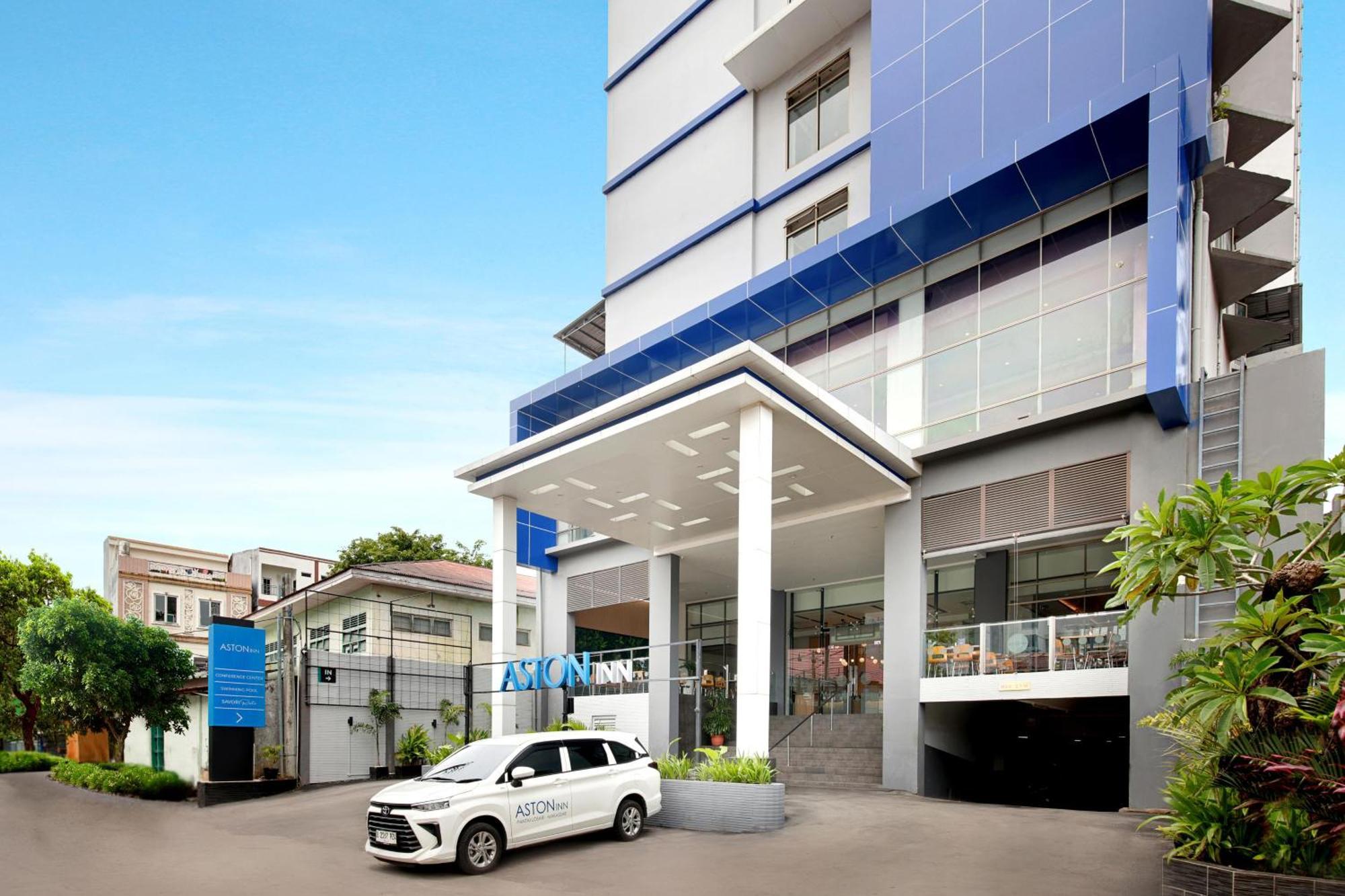 Aston Inn Pantai Losari ماكاسار المظهر الخارجي الصورة